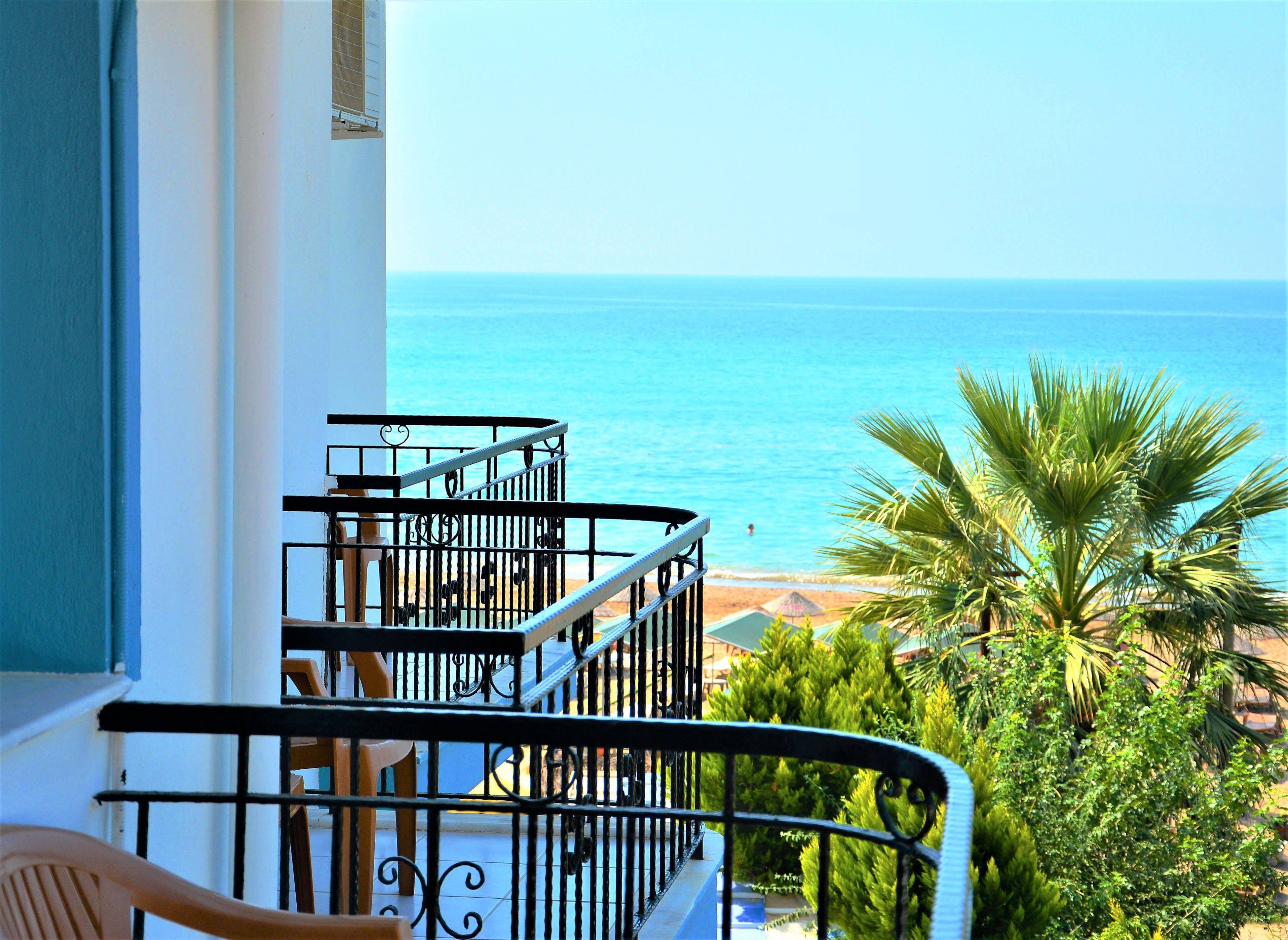 Gumuldur Mavi Deniz Hotel מראה חיצוני תמונה
